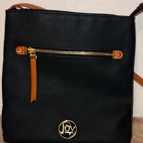 100% LEATHER Tote & Matching Satchel - Picture 9 of 11